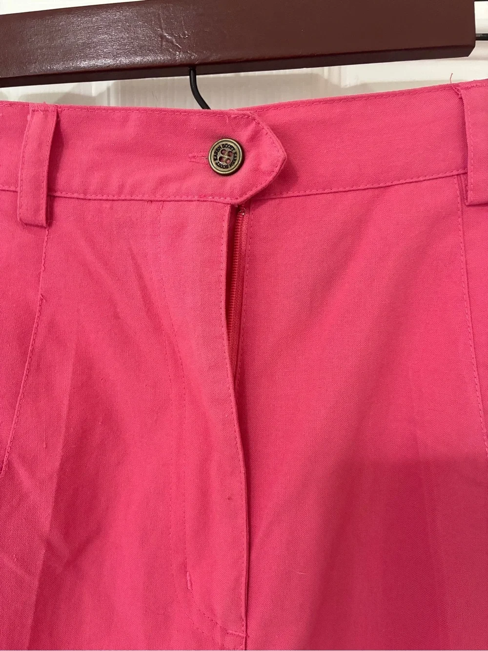 Karen Scott pink high waisted pleated Bermuda shorts, summer, 90s, preppy